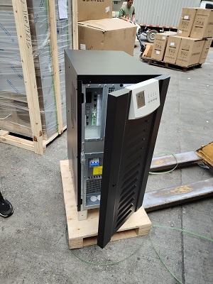 ups電源電池溫度對電池的容量|ups電源30k代表什么|